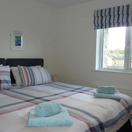 28 Clock Tower Court *